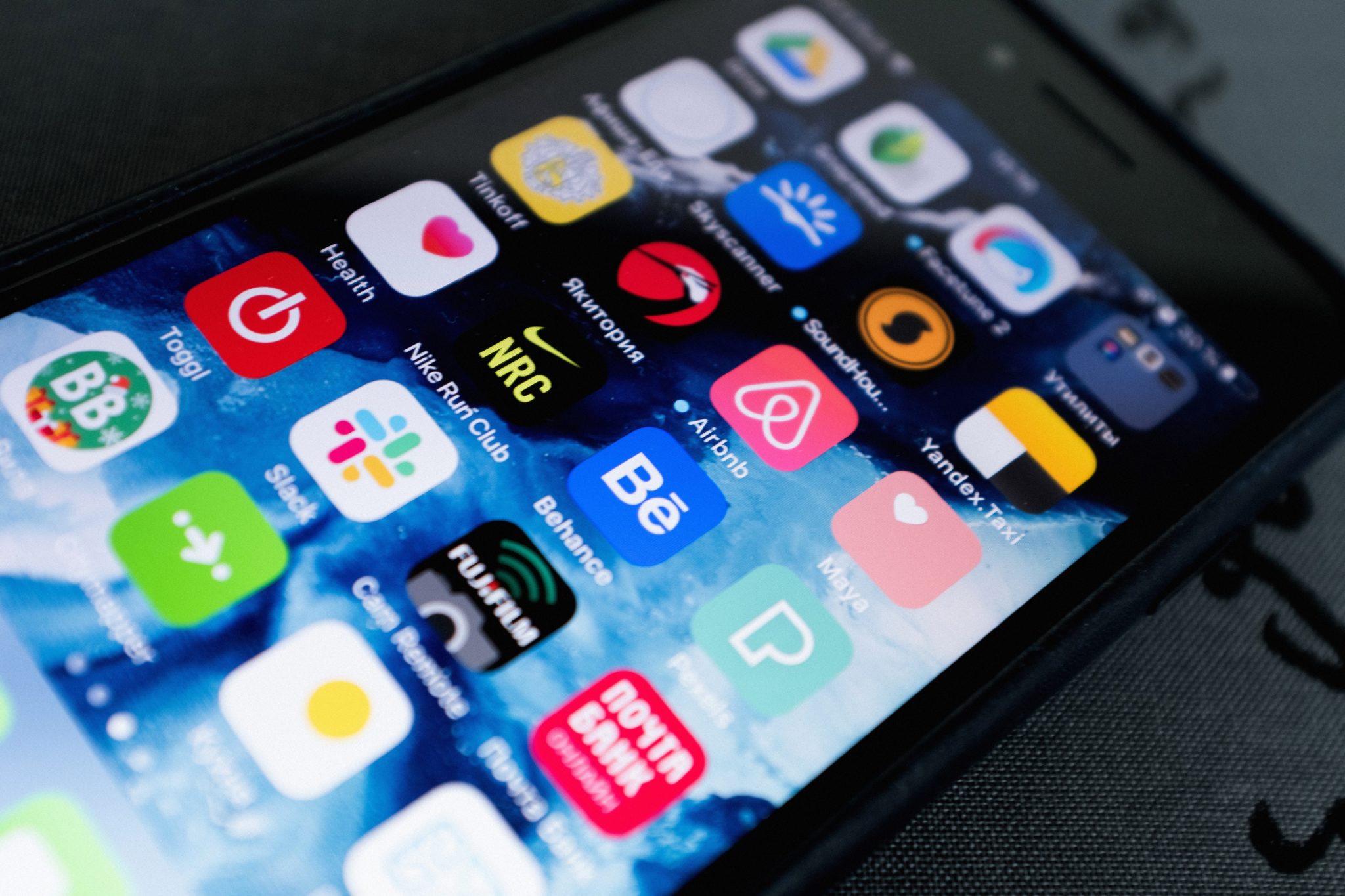 Pexels Ready Made 3850263 2048x1365